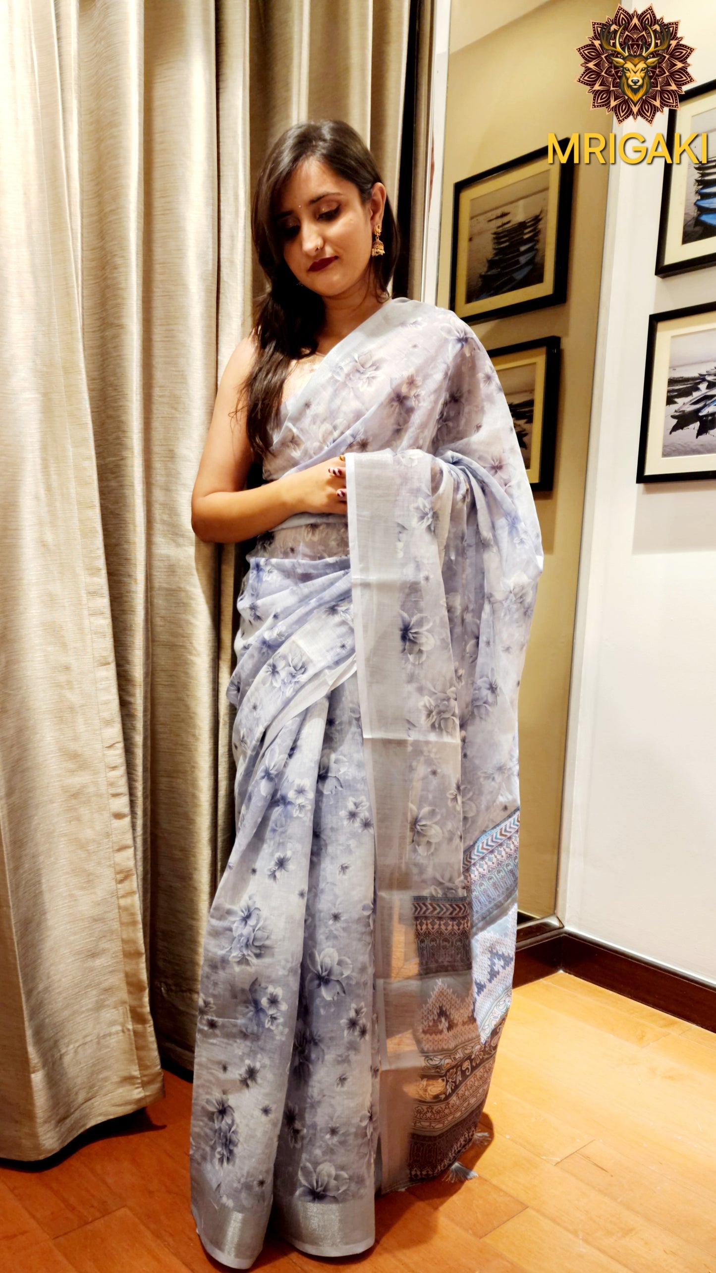 Purple Base Linen Saree with 3-D flowers digital design all over, silver border with Jhallar on Pallu