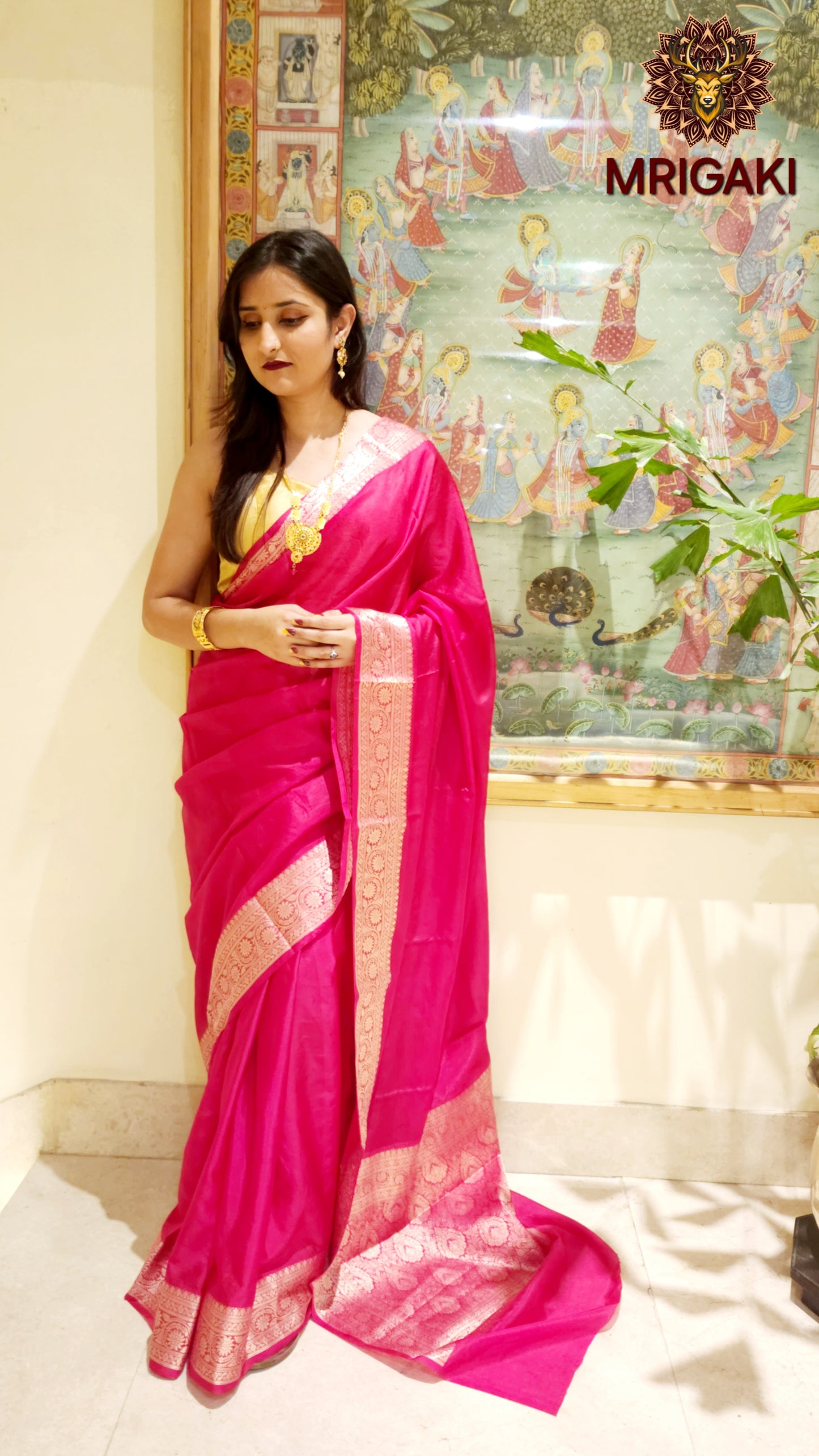 Soft Silk Plain Rani pink color Banarasi Saree with Silver color Zari border & Pallu