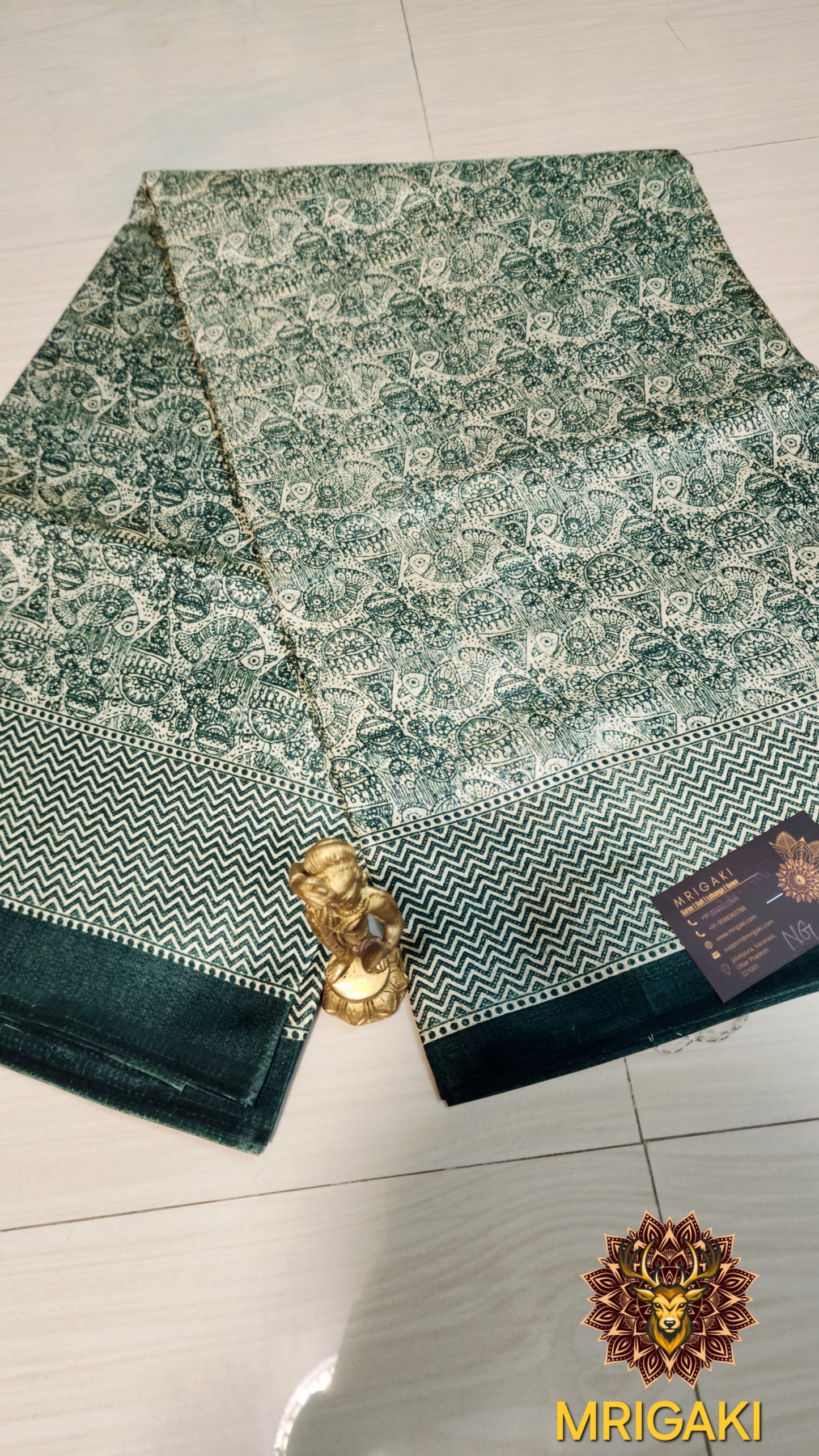 Rama Green & Beige base color Madhubani Art Khadi Bamboo Handloom Saree
