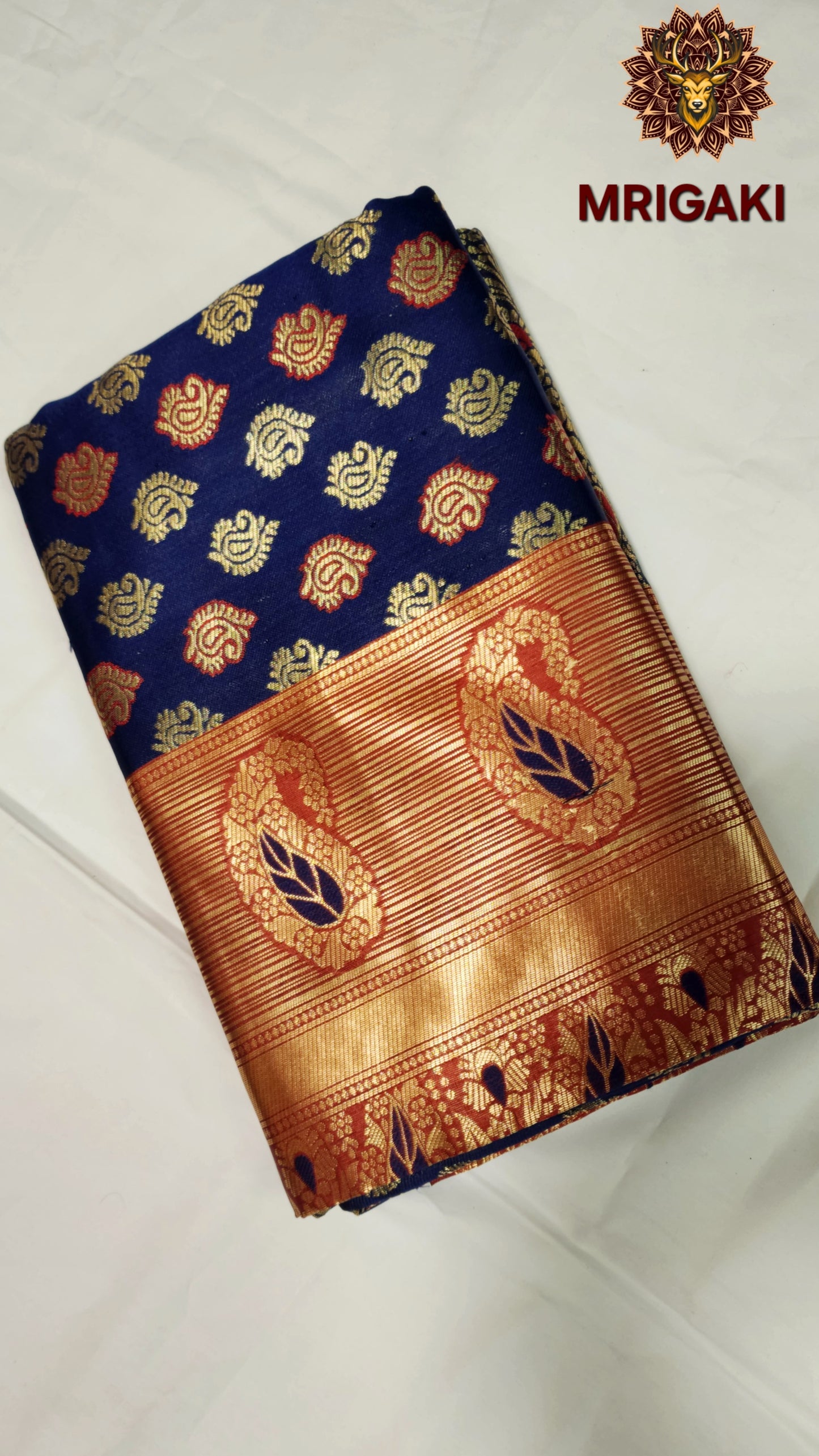 Dolla Silk Saree with Banarasi Butti Pattern All over, Zari border & designer Pallu