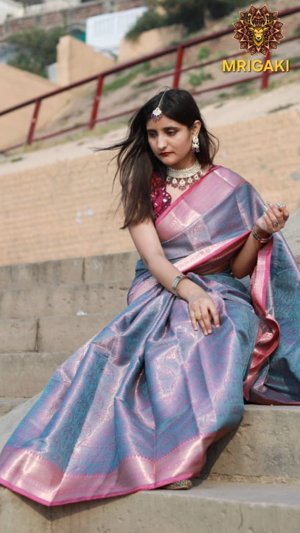 Minakari Tanchoi Semi-Katan Silk Easy drape Trendy Lavender Saree with Designer blouse