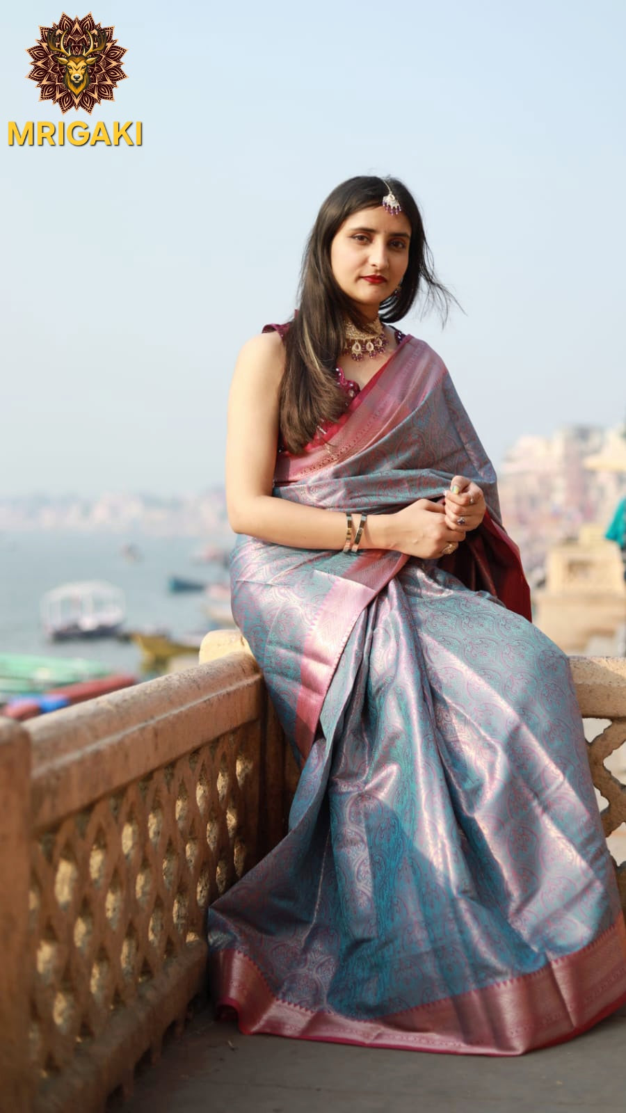Minakari Tanchoi Semi-Katan Silk Easy drape Trendy Lavender Saree with Designer blouse