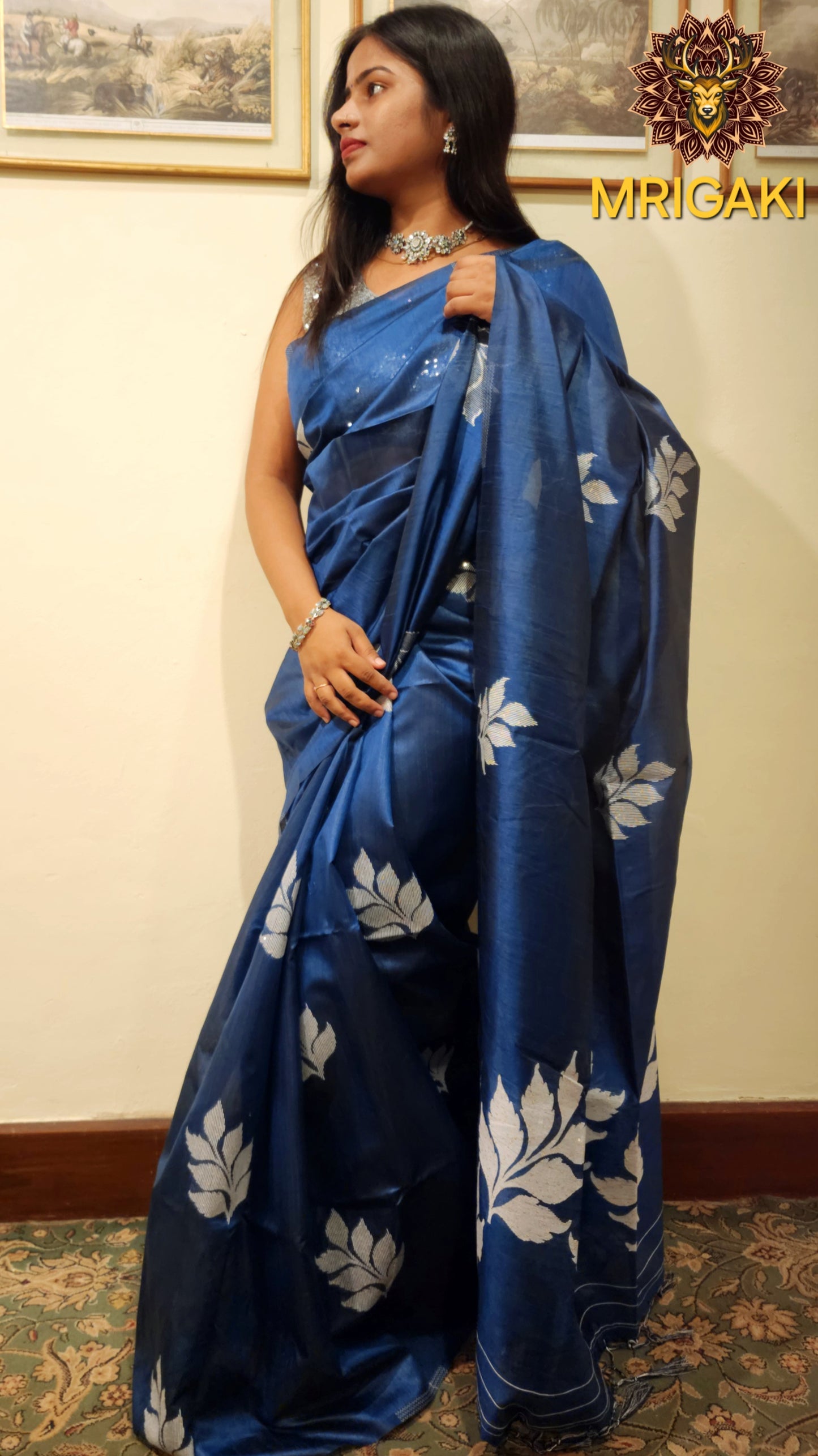 Royal Blue color Elegant & Trendy Coliform Silk Saree with Flower Pattern