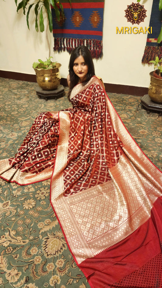 Pure Dupion Silk Banarasi Saree in Black Maroon contrast with Golden Cheques