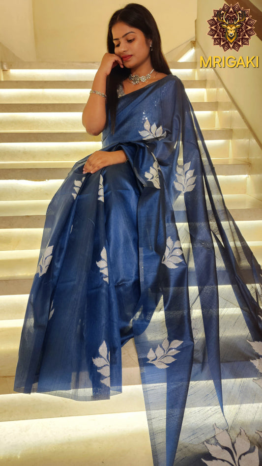 Royal Blue color Elegant & Trendy Coliform Silk Saree with Flower Pattern