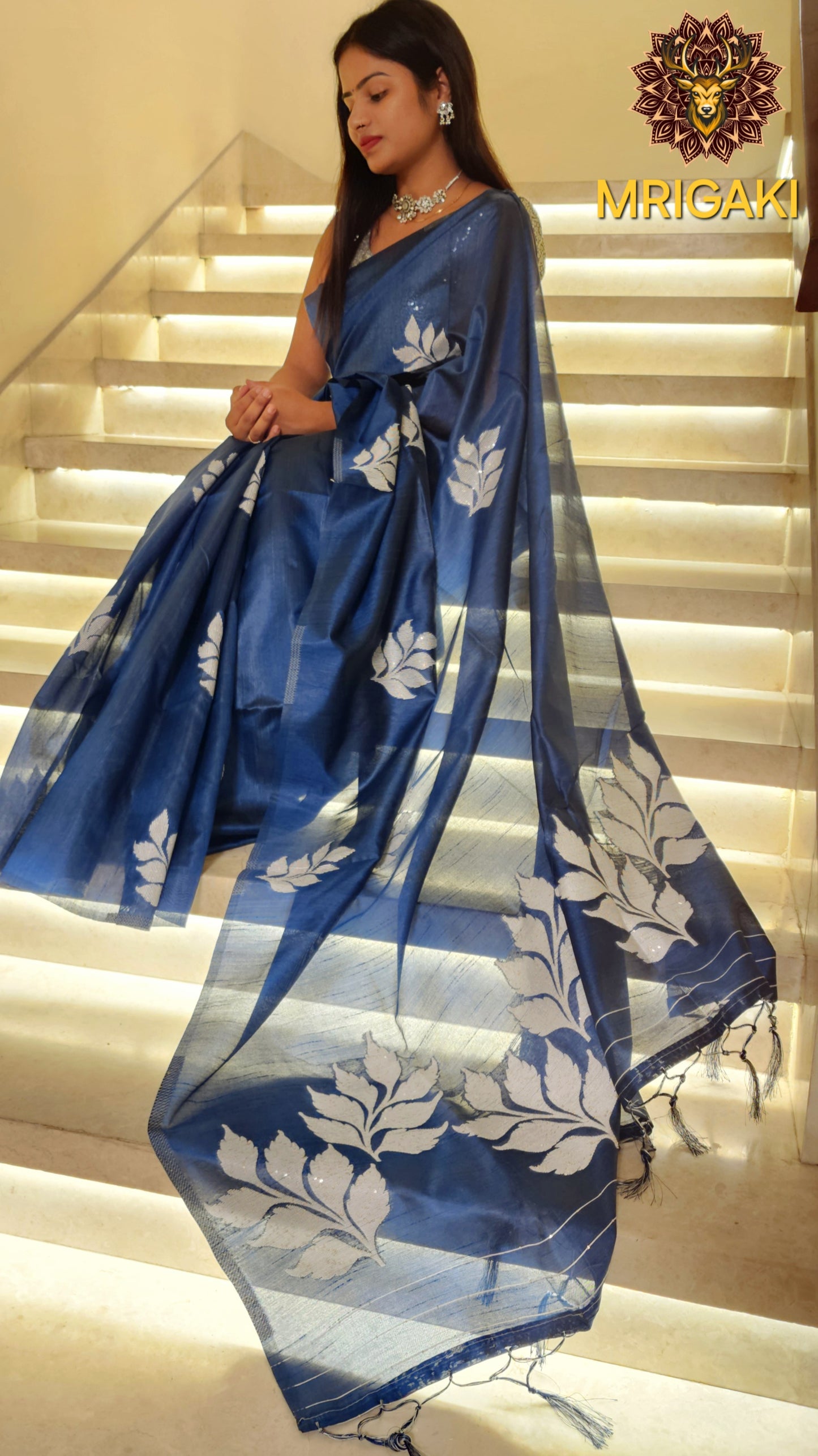 Royal Blue color Elegant & Trendy Coliform Silk Saree with Flower Pattern