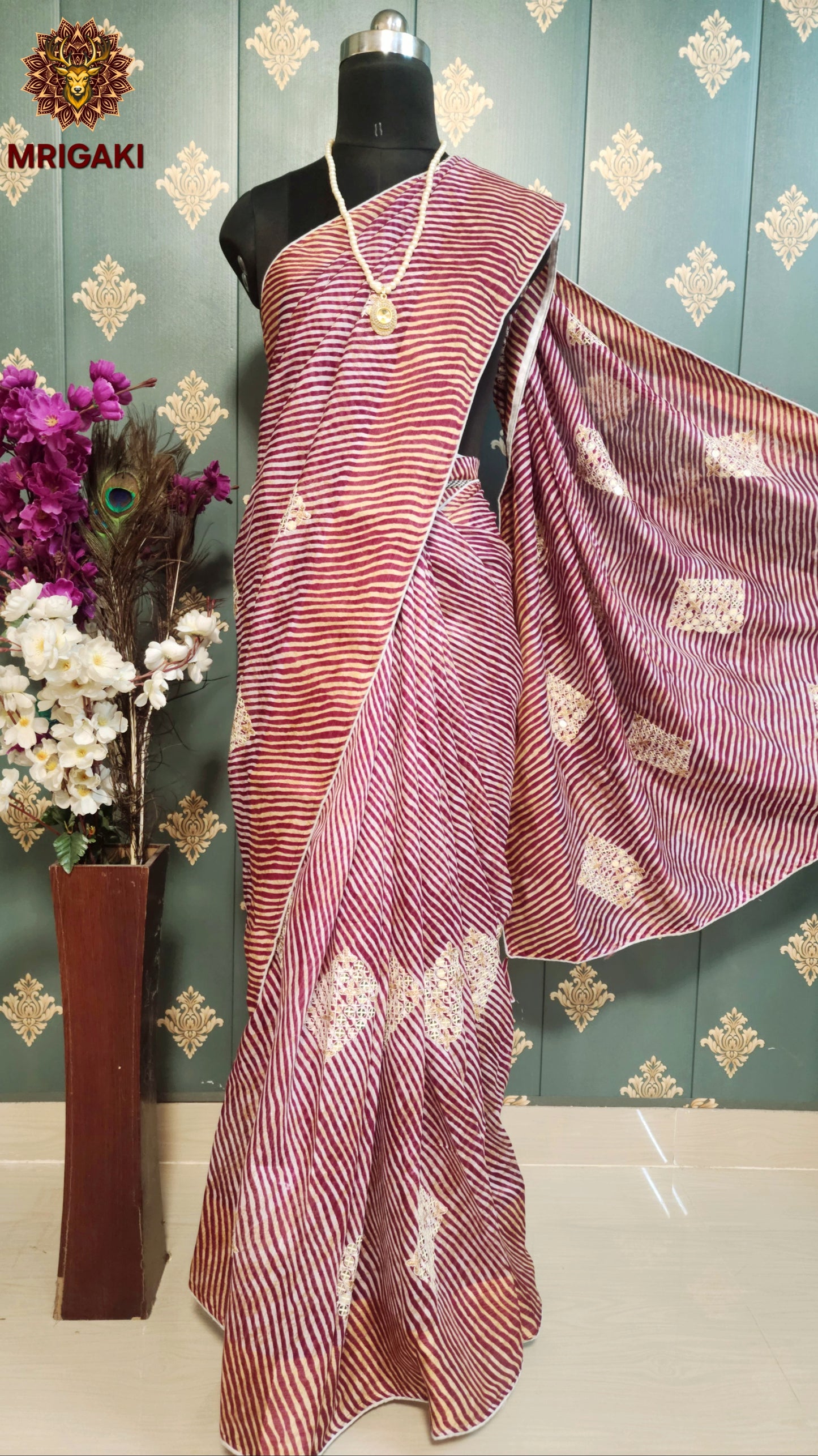 Chiffon Saree with Trending Laheriya pattern & thread work designer boxes all over