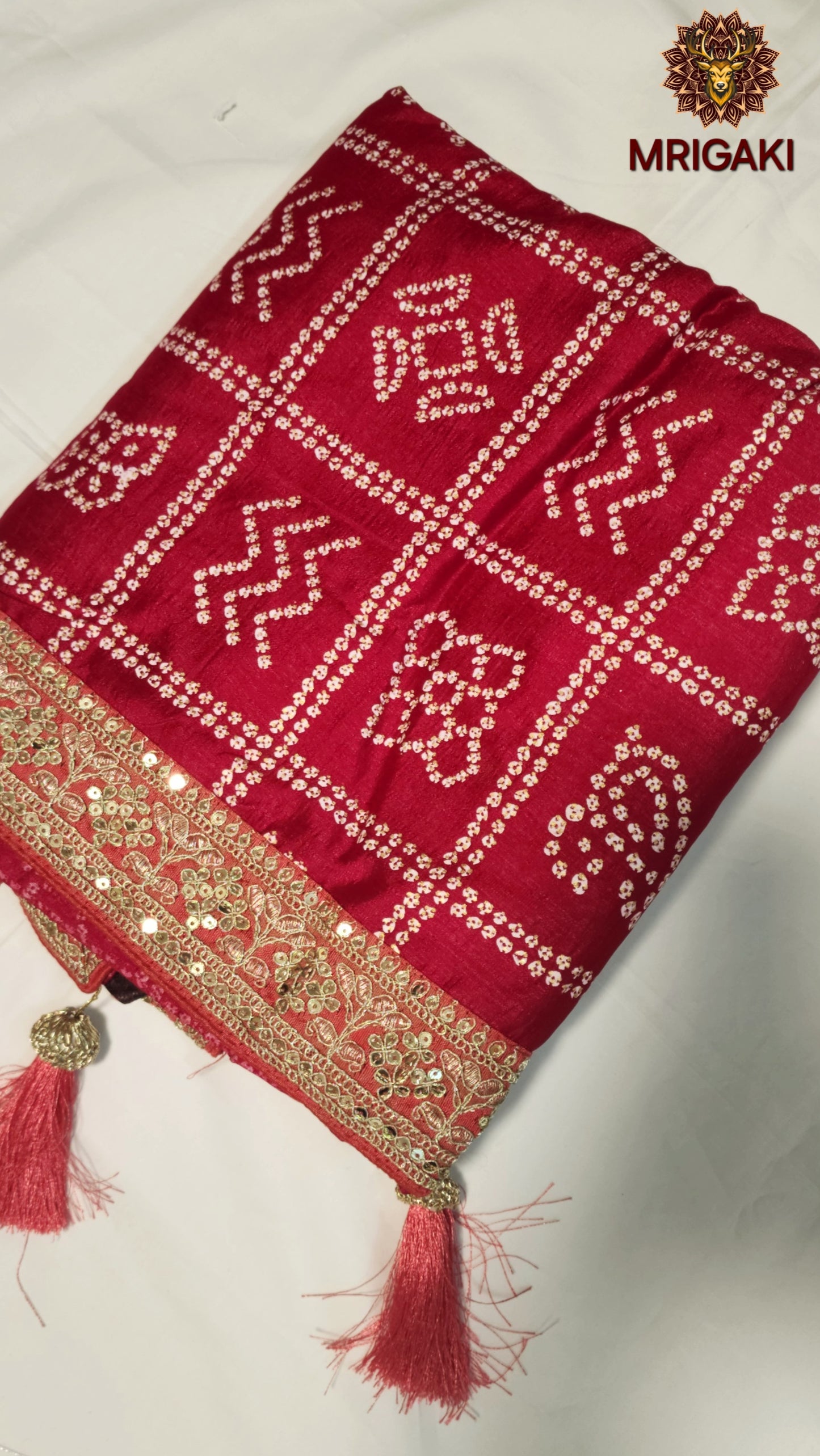 Pink color Bandhej Saree with gotta border & designer unstitched blouse piece