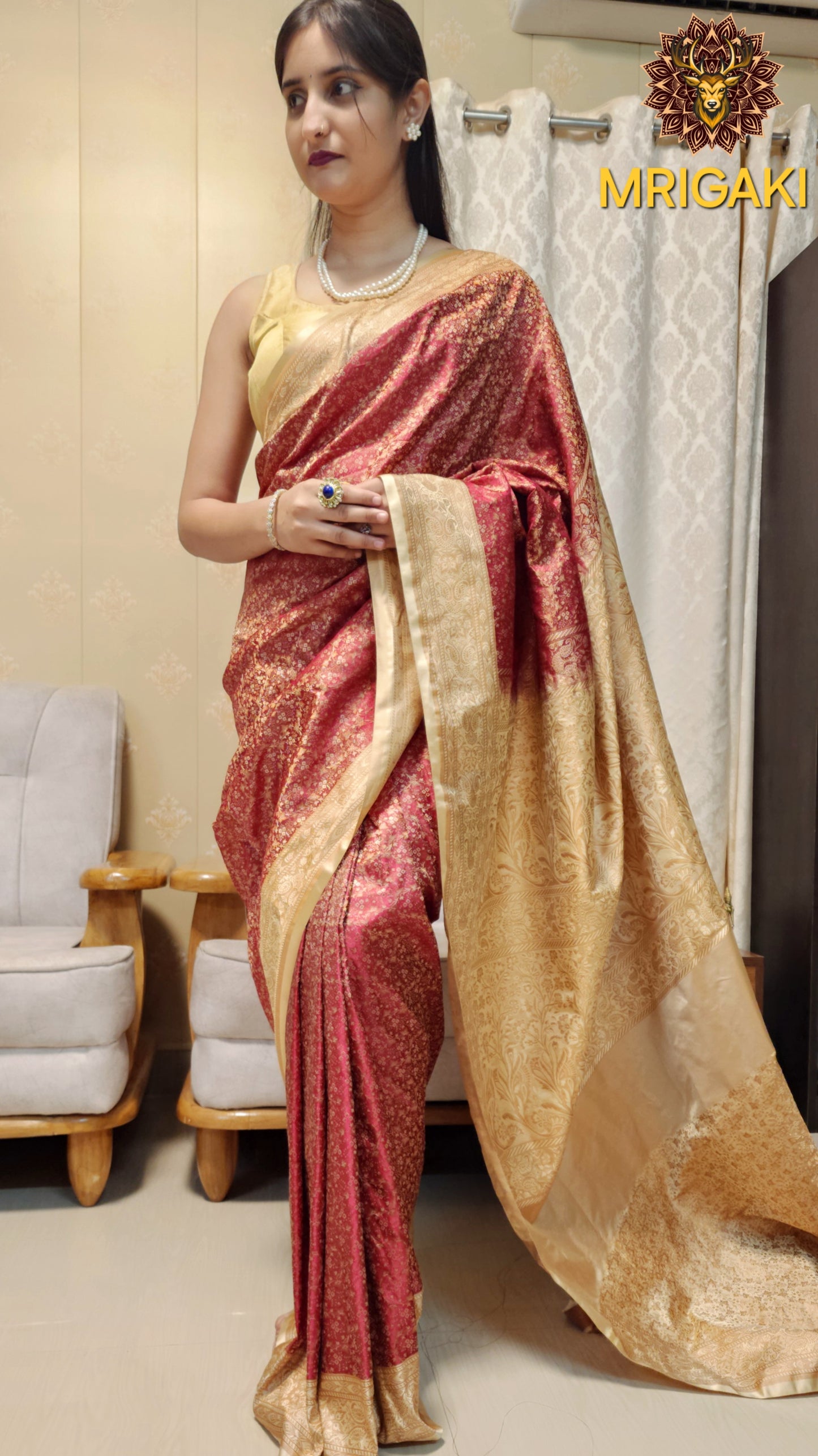 Jamawar Pure Silk Saree in Elegant Red & Beige contrast colors
