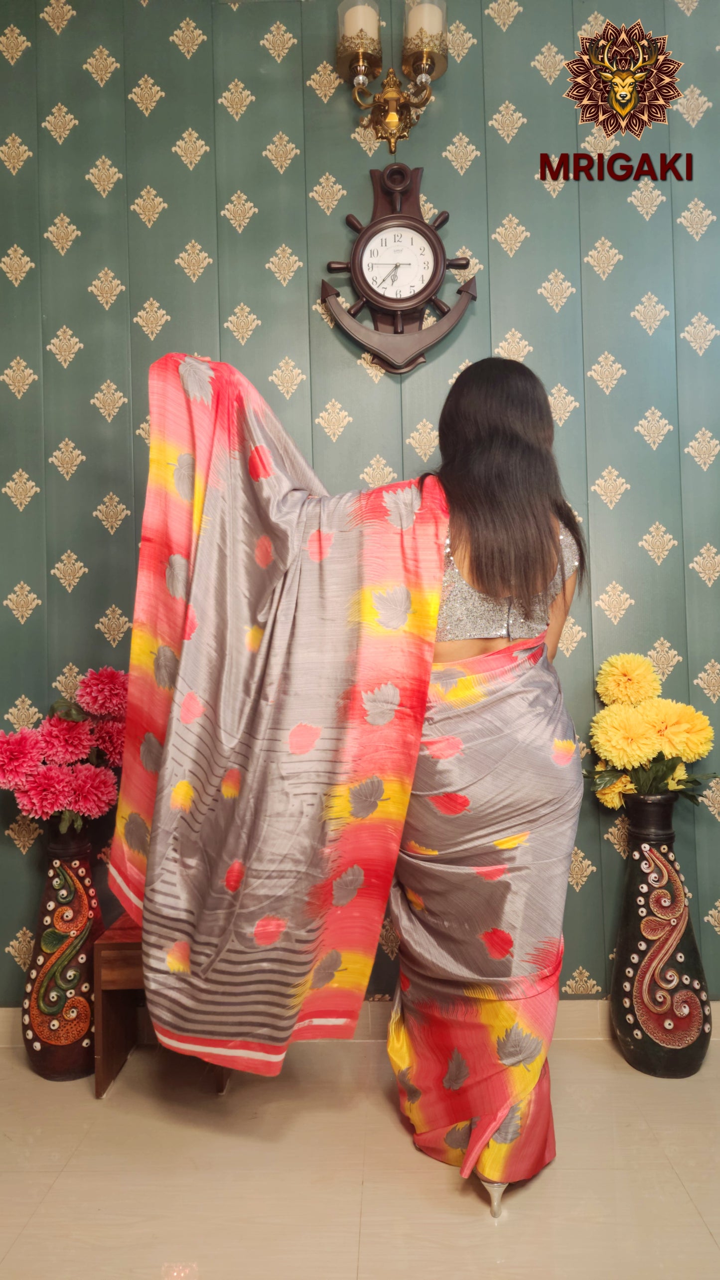 Pinkish Grey Pure Italian Silk Saree with Flowery Digital Print