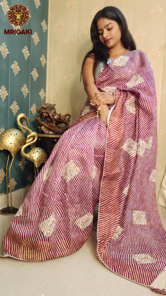Chiffon Saree with Trending Laheriya pattern & thread work designer boxes all over