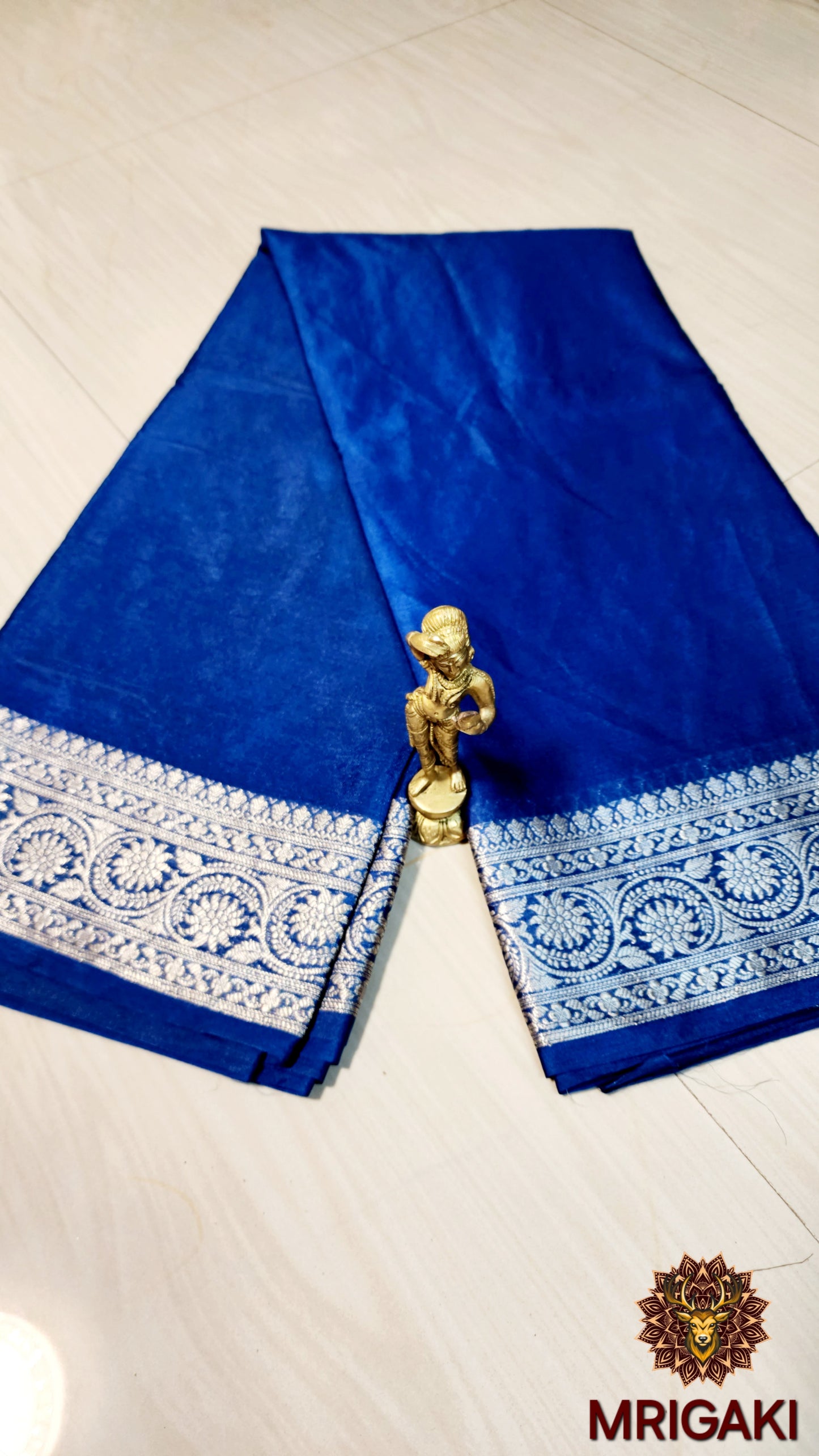 Soft Silk Plain Royal Blue color Banarasi Saree with Silver color Zari border & Pallu